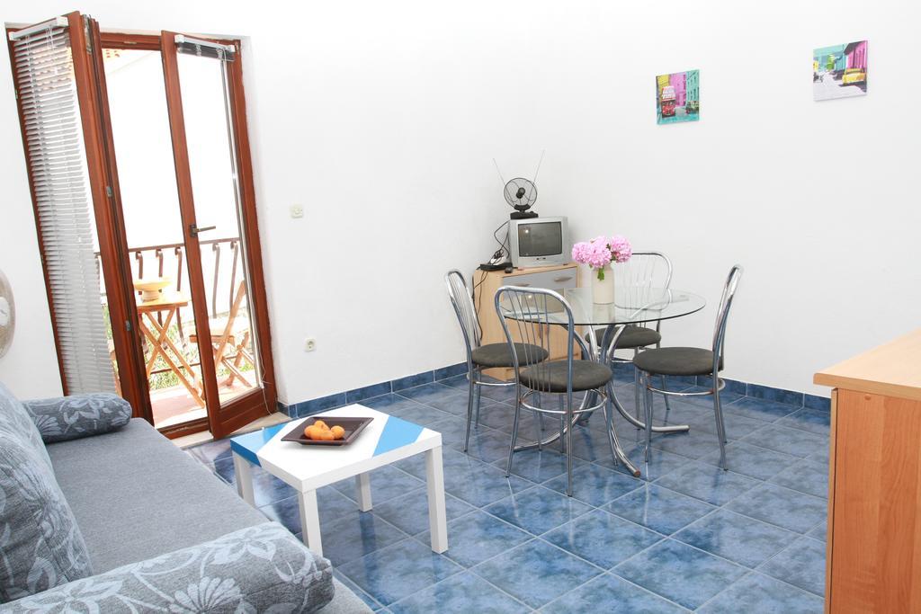 Apartments Sanader Okrug Gornji Cameră foto